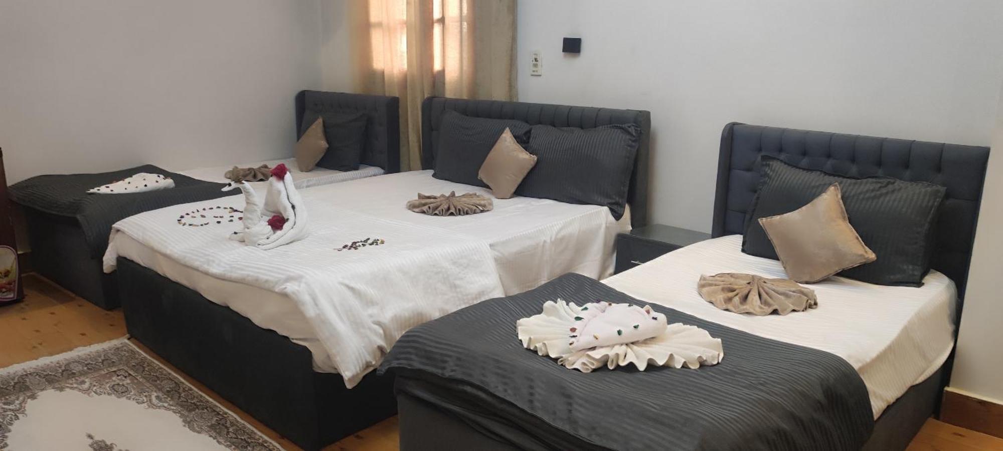 Pyramids Kingdom Hotell Kafret el-Gabal Exteriör bild
